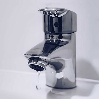 35-ton excavator on a mining site